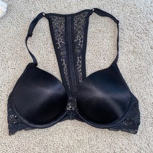 NWOT Victoria’s Secret Razorback Sexy Bra